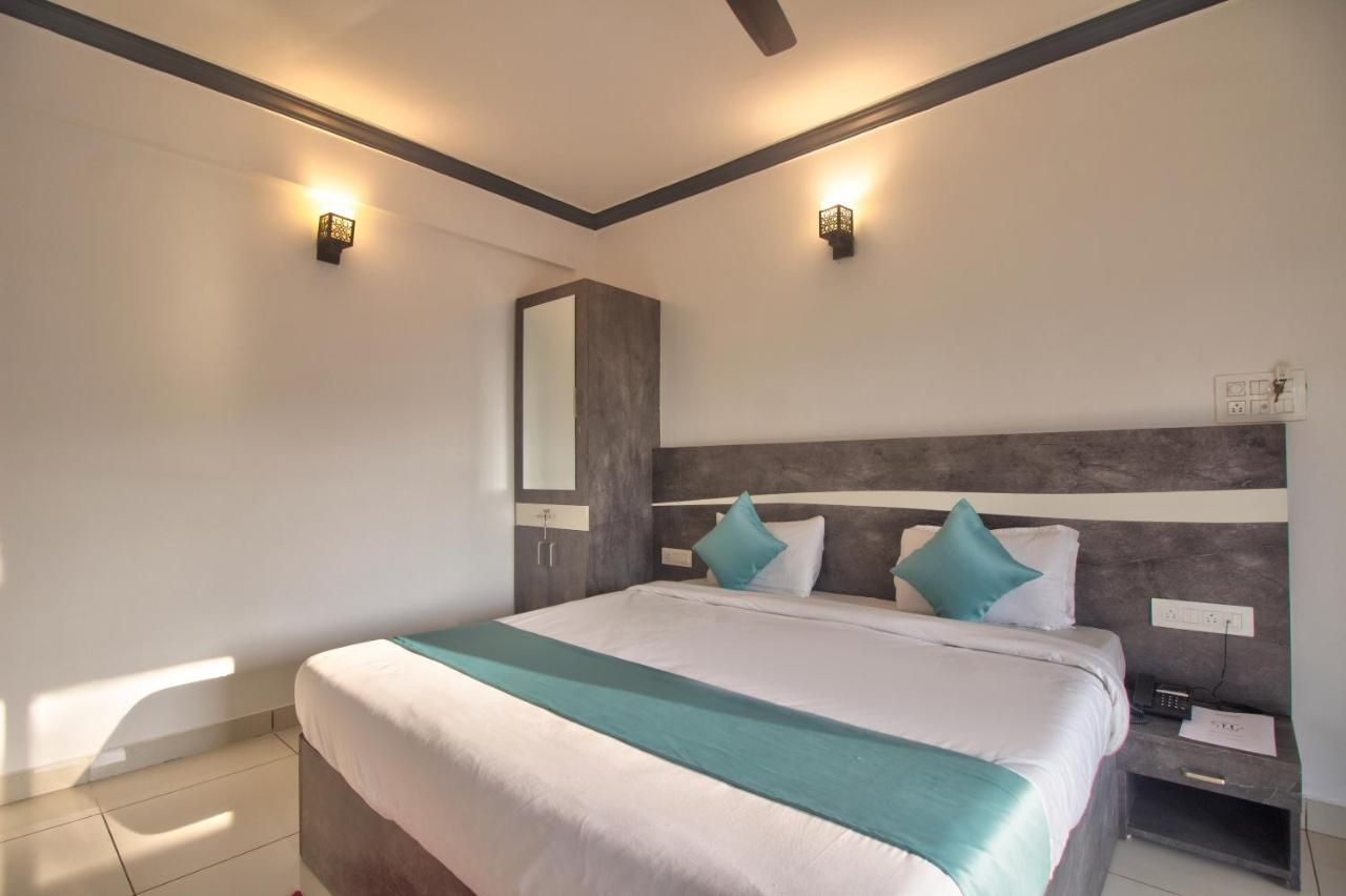 Oceano Beach Resort 아람볼 외부 사진