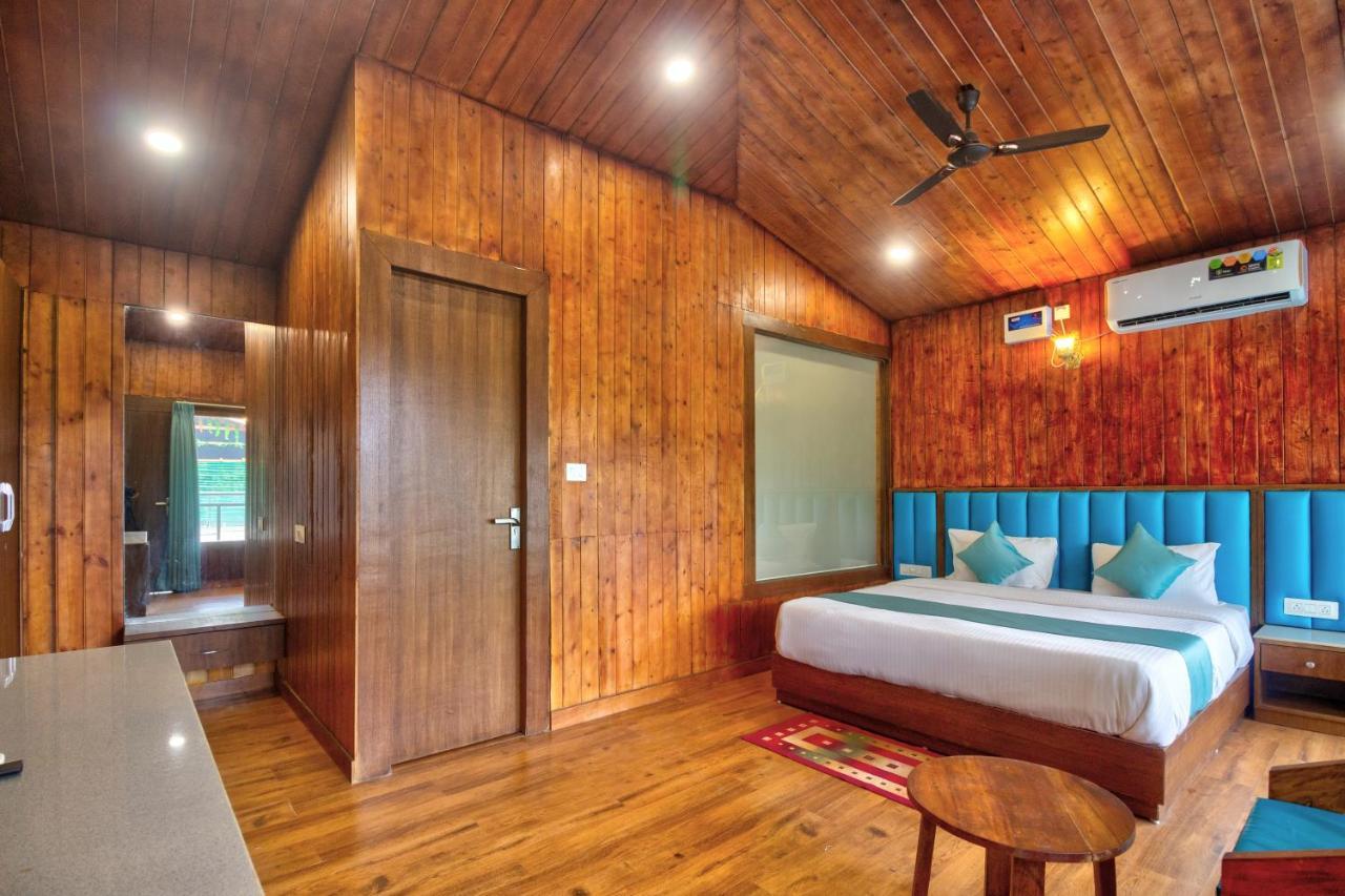Oceano Beach Resort 아람볼 외부 사진